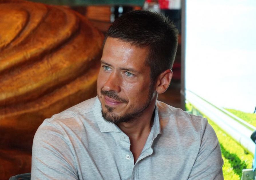 Moj drugi ćale danas bije veliku bitku: Nikola Rokvić rastužio sve