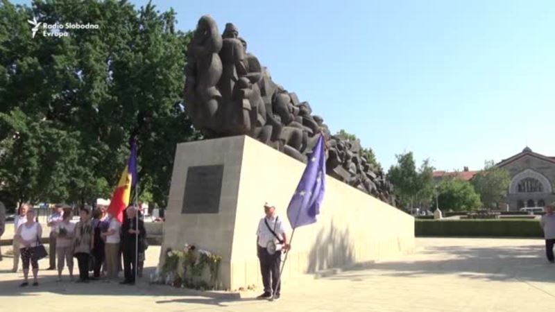 Moldavci odali počast žrtvama sovjetskih deportacija