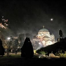 Moleban i vatromet tačno u ponoć: Srpska Nova godina ispred Hrama svetog Save