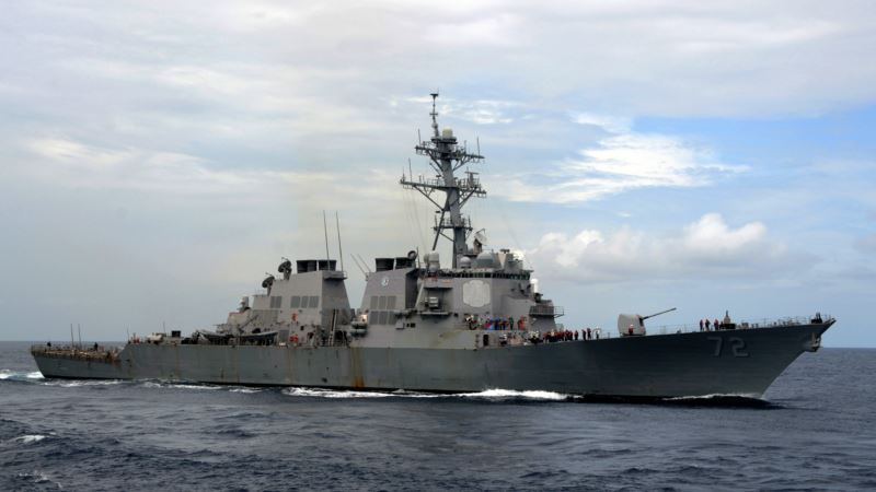 Mornarica SAD ispalila hice upozorenja na iranske brodove