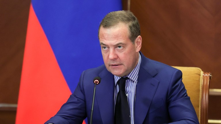 Moskva podržava Afriku u borbi protiv neokolonijalizma – Medvedev