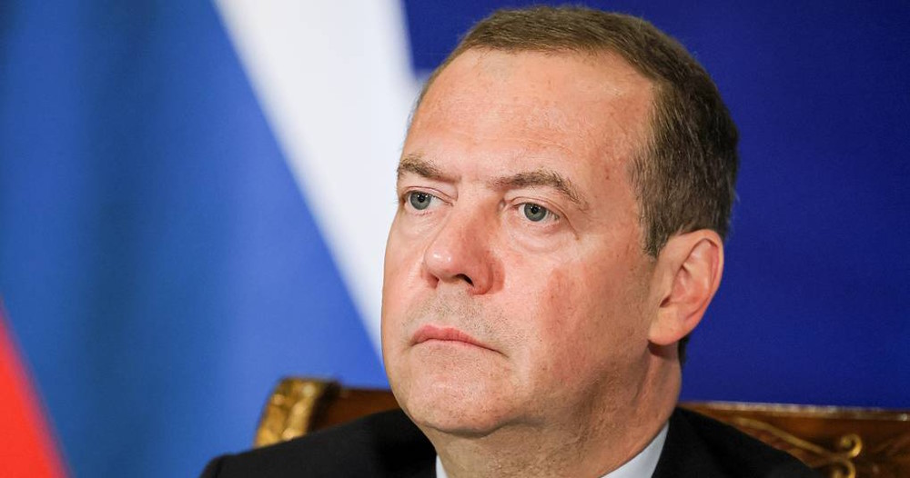 Moskva treba da prekine diplomatske odnose sa EU – Medvedev