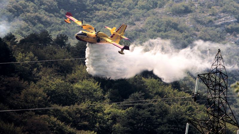 Mostar: Požari na tri lokacije u napuštenoj fabrici duhana