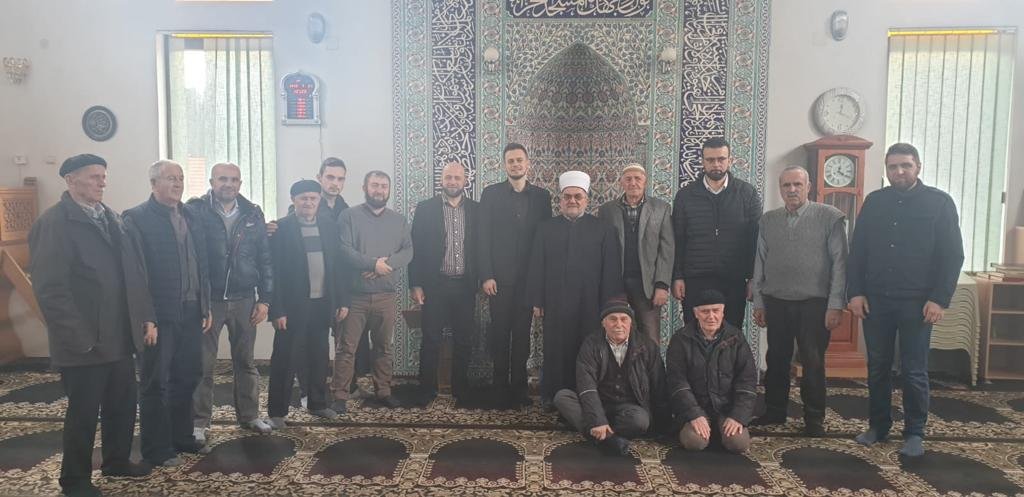 Muftija Dudić u posjeti Tutinskom medžlisu – Grade se dvije džamije i Medresa