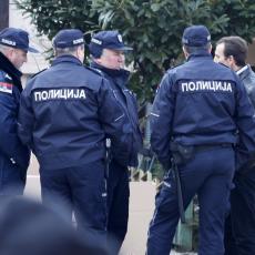 Munjevita akcija policije: Nakon FILMSKE POTERE, pretresom BMW-a nađen pištolj i 20 metaka