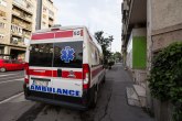 Muškarac pao sa osam metara visokog krova u Beogradu