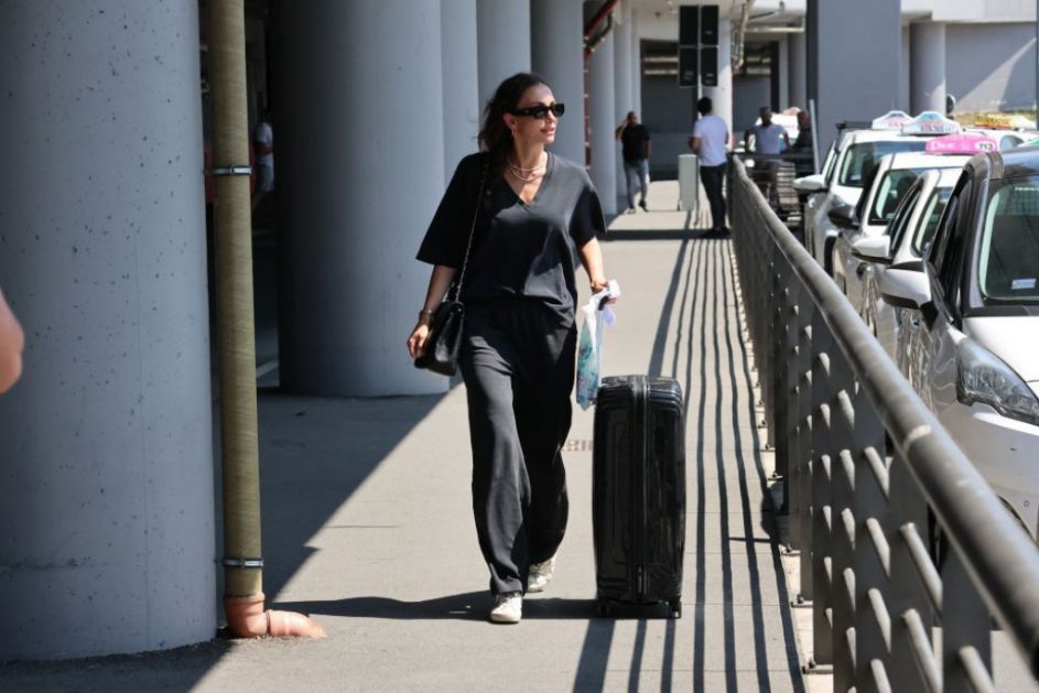 Mustafa ima neki svoj život, a ja... Emina Jahović stigla u Srbiju pa iznela detalje odnosa sa bivšim mužem