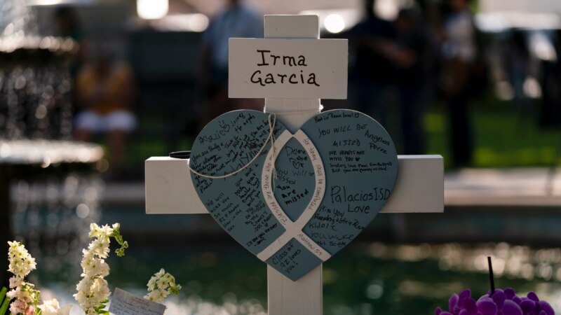 Muž ubijene učiteljice iz Teksasa umro dva dana posle nje