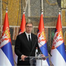 NA VIDOVDAN SRBI NE NAPADAJU SRBE Vučić poručio Neću nikome dozvoliti da ugrozi našu samostalnost