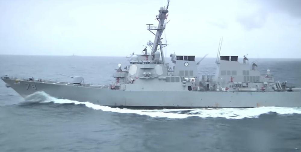 NAJLUĐI AMERIČKI PROJEKAT: Zbog straha od kineskih raketa, od svakog broda prave NOSAČ AVIONA (VIDEO)