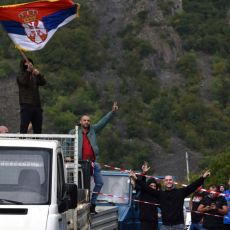 NARAVNO DA LAŽU, NEKA DOĐU IZ PRIŠTINE DA SE UVERE! Demonstrira se sila nad nedužnim narodom - Srbi traže samo jedno