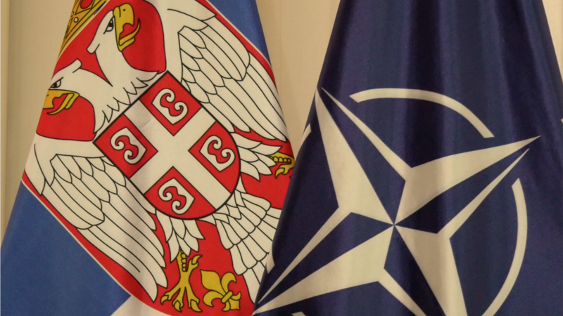 NATO o isporuci ruskih vozila: Uvažavamo pravo Srbije da bira sa kim sklapa sporazume