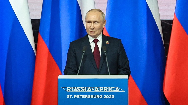NATO odbija da razgovara sa Rusijom – Putin