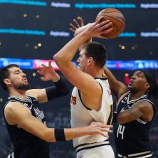 NBA: Jokić i Gordon odveli Denver do pobede protiv Klipersa i drugog mesta na Zapadu (VIDEO)
