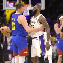 NBA: Noć Jokićeve dominacije i neverovatnog poduhvata Lebrona Džejmsa