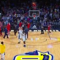 NBA: Trener Vizardsa nesportskim gestom pokvario BRILJANTNU Jokićevu partiju (VIDEO)