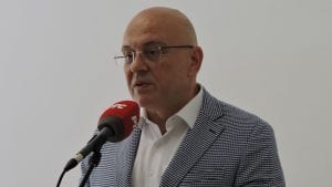 NDNV zahteva smenjivanje ministra Vukosavljevića zbog vređanja novinara