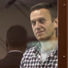 NE DAJU MI MOJ KURAN Navaljni ima najnoviji hir i zbog toga tuži zatvor (FOTO)