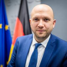 NE PODRŽAVAM GLUPE ODLUKE Specijalni izaslanik Nemačke kritikovao Kurtija zbog dešavanja na severu Kosova