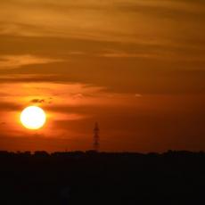 NE SLUTI NA DOBRO! NASA objavila fotografiju Sunca kao UŽARENE BUNDEVE (FOTO)