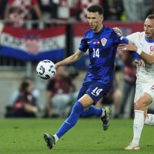 NEĆE ON NIGDE! Perišić odbio Barselonu, ostaje u PSV-u