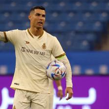 NEĆE, PA NEĆE: Ronaldo ostao bez još jednog trofeja u Arabiji, pa urlao na svoju klupu (VIDEO)