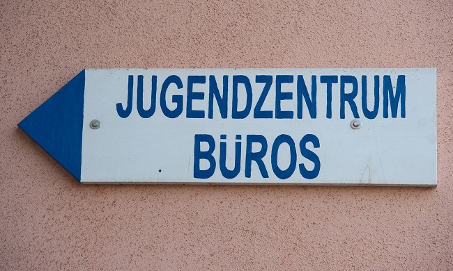 NEMAČKA: Prilike za društveni život mladih zavise od mesta