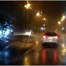 NEOČEKIVANI VREMENSKI PREOKRET: Posle tropskog dana, Beograđane iznenadio snažan pljusak! (FOTO/VIDEO)