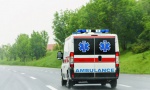 NESREĆA U BARU: Panel dugačak devet metara povredio pešaka 