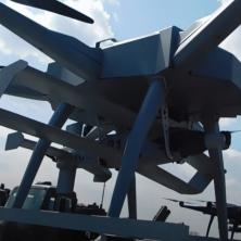 NEVEROVATNA MOĆ VOJSKE SRBIJE! Prvi srpski dron bombarder nosač kamikaza drona KAM-81(VIDEO) 