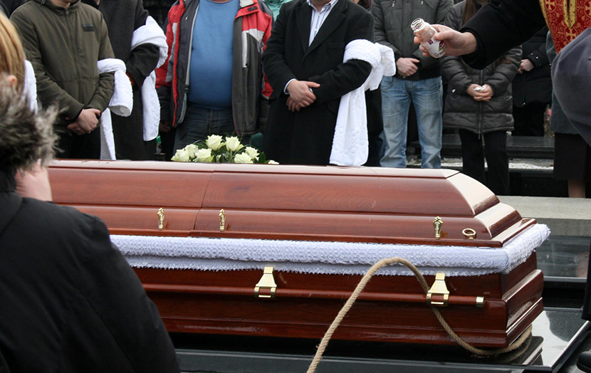 NIKAD CRNJI JANUAR: Drastično povećan broj preminulih u Beogradu, liste čekanja za sahrane