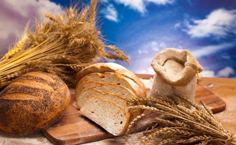 NIKAD LAKŠE: Napravite DOMAĆI hleb od 4 vrste brašna!