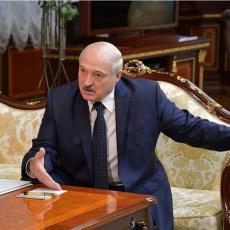NIKO NEĆE MOĆI DA DELI BELORUSIJU Lukašenko podsetio na primer iz devedesetih, zna sa kim ima posla