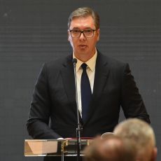 NJEGOVI DANI SU OKONČANI Hrvati uputili SRAMNE pretnje Vučiću - ne prestaju sa prljavom kampanjom protiv Srbije (FOTO)