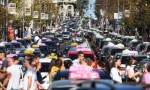 NOVA BLOKADA PA KOMPENZACIJA: 3. dan protesta, taksisti nude građanima besplatne vožnje
