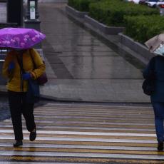 NOVA NAJAVA RHMZ-a! UKLJUČEN ŽUTI METEOALARM: Zahlađenje donosi prave jesenje dane, kišu i grmljavinu