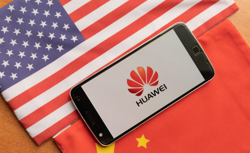 NOVI AMERIČKI UDAR NA KINESKOG DIVA Posle sankcija Huawei-ju, SAD otišle korak dalje: Poništili smo dozvole za izvoz