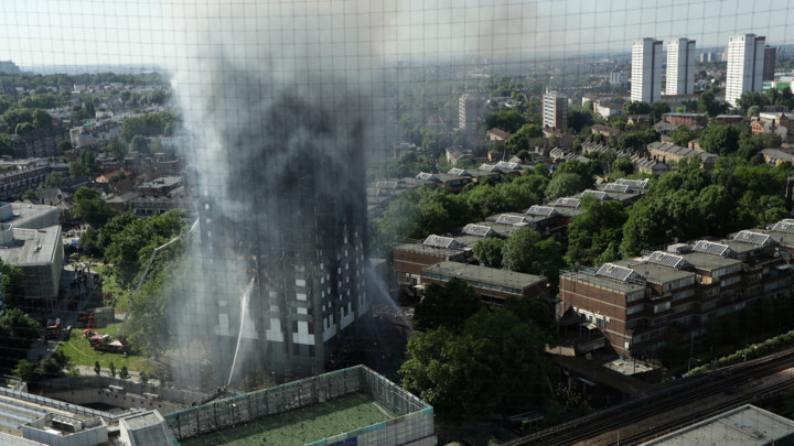NOVI BILANS: Najmanje 12 ljudi poginulo u požaru u Londonu