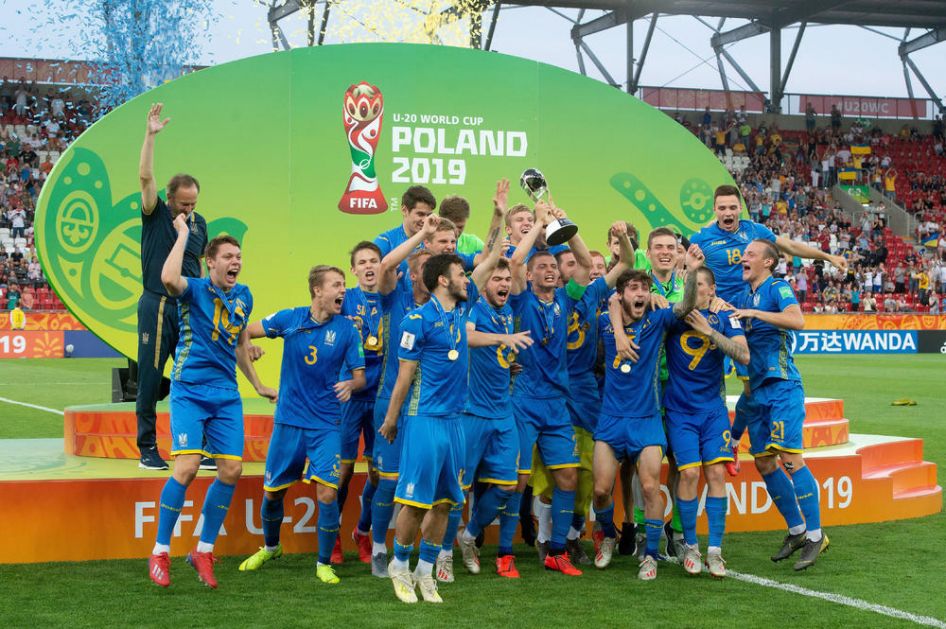 NOVI SVETSKI ŠAMPIONI: Mladi Ukrajinci kao nekad Orlići! U finalu posle preokreta do trijumfa protiv Južne Koreje (VIDEO)