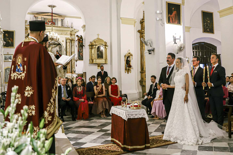NOVO PRINČEVSKO VENČANjE - RADOST U KRALjEVSKOJ PORODICI SRBIJE