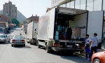 NOVOSTI NA LICU MESTA: Stigli kamioni sa albanskom robom na sever Kosmeta, Srbi bojkotuju! (FOTO)