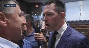 NPS: Vlast odgovorna za privođenje odbornika opozicije u Kraljevu, odmah da budu oslobođeni