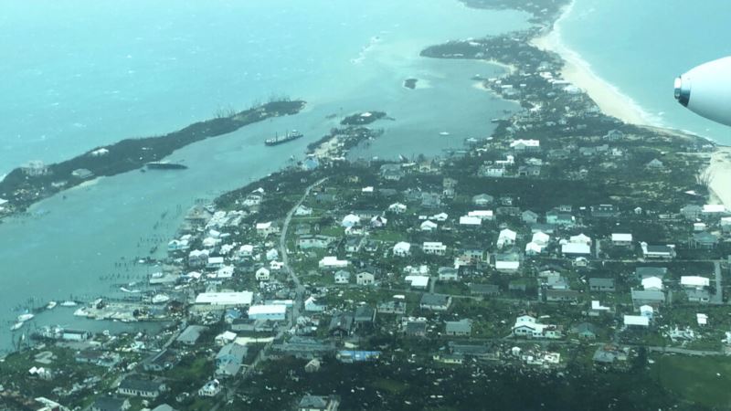 Dorijan se kreće uz istočnu obalu SAD, spasavanje na Bahamima