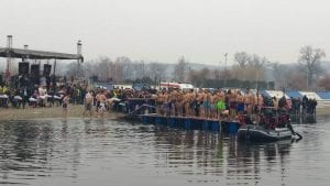 Na Bogojavljenje širom Srbije se plivalo za Časni krst