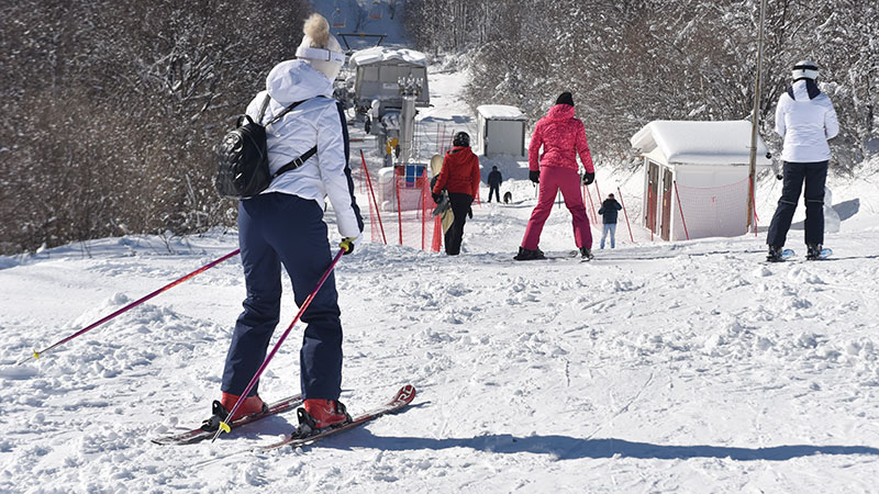 Na Crnom vrhu počela ski sezona