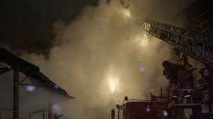 Na Harkov izveden „najveći napad do sada“: Gust crni dim iznad grada
