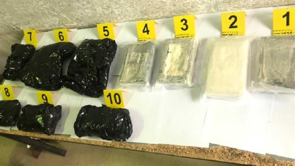 Na Horgošu sprečeno krijumčarenje 12,5 kilograma droge