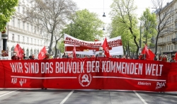 Na Medjunarodni praznik rada radnici i sindikalci širom sveta na ulicama (VIDEO)