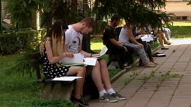 Na Niškom univerzitetu još 450 mesta za budžetske studente