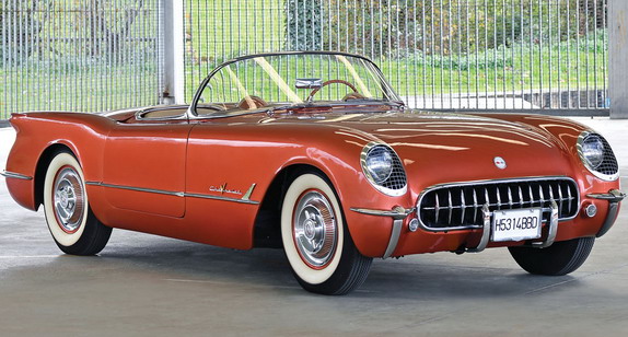 Na aukciji i 1955 Chevrolet Corvette